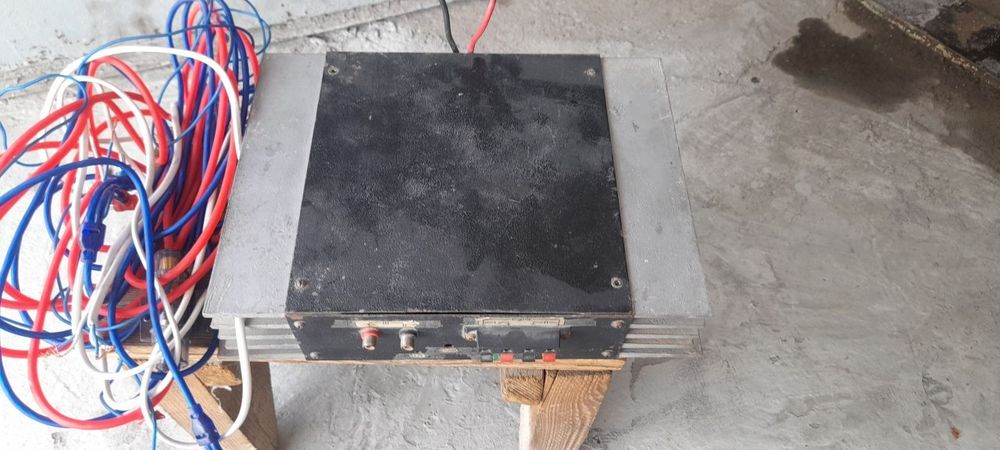 Продаётся мощный усилитель