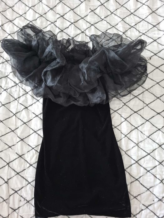 Платье бархатное новое Zara