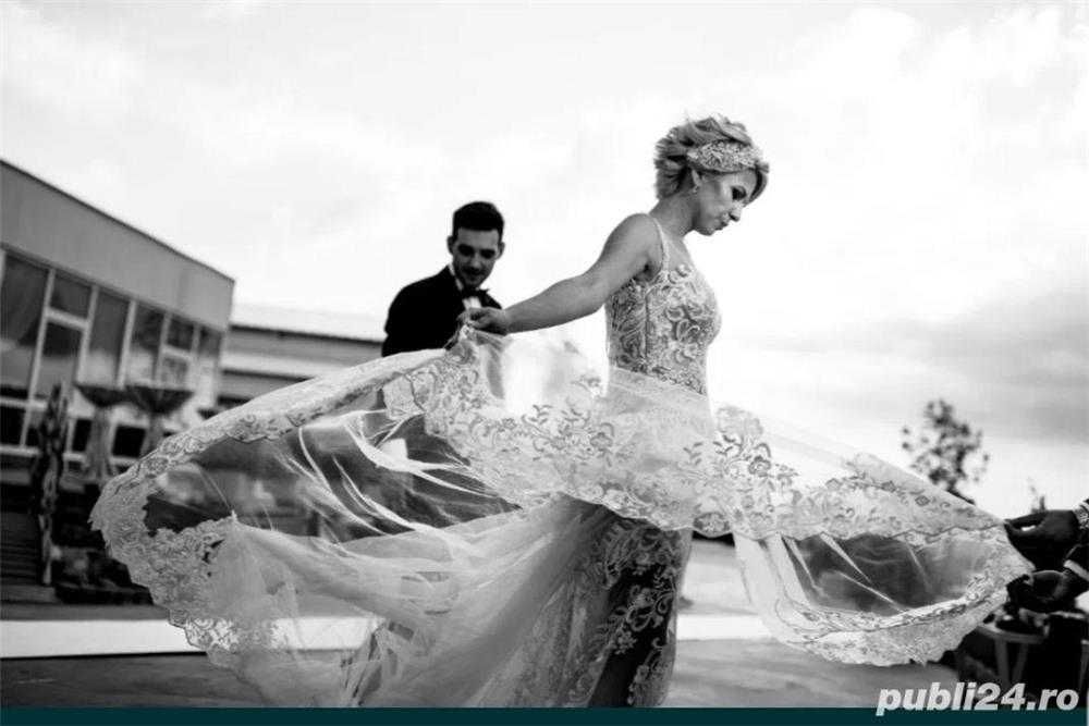 Rochie mireasa Oleg Cassini
