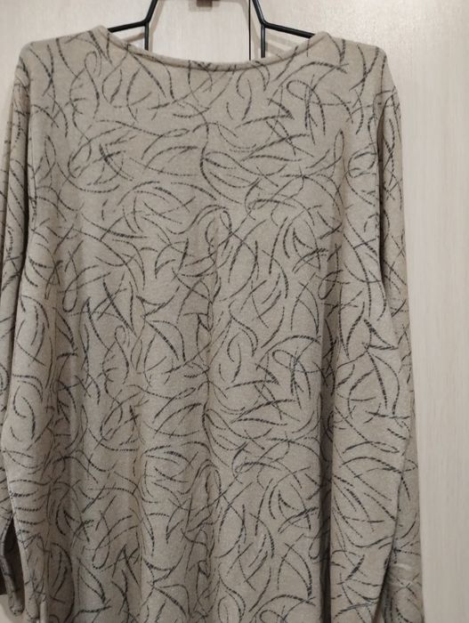 XXL Блузи и жилетка