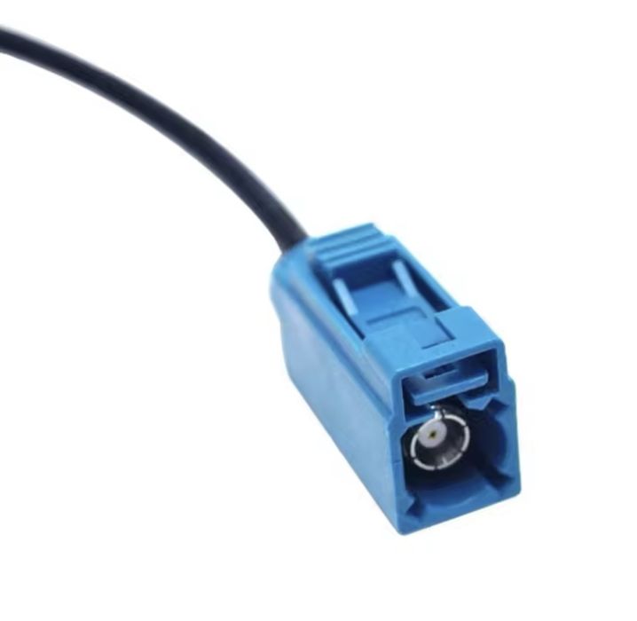 Fakra преходник RCA за монтиране на задна камера