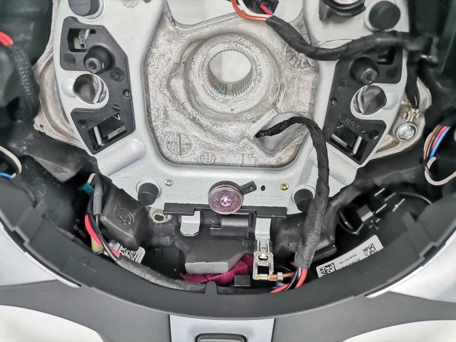 Нов Волан M Sport G01 BMW G11 G05 G06 X7 G30 G20 G22 G26 F40 F44 G32