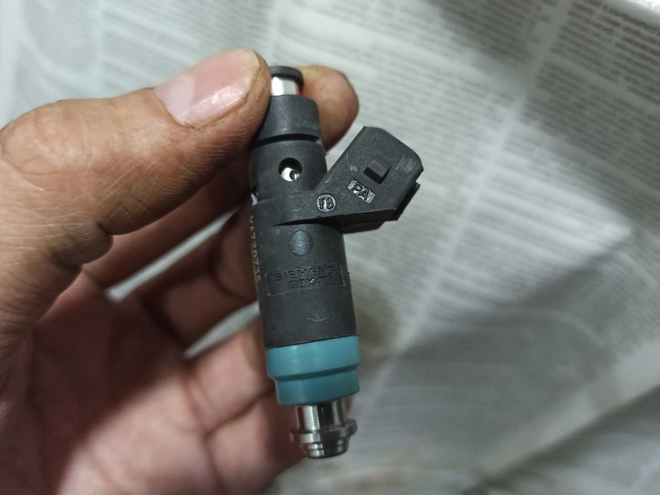 Продам форсунки ваз 1,6