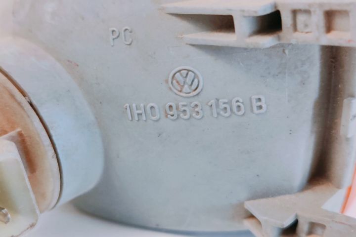 Semnalizare 1H0953156B Volkswagen VW Golf a 3-a generatie