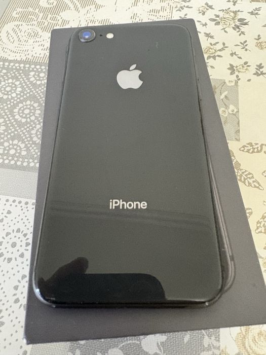 iphone 8 black продам