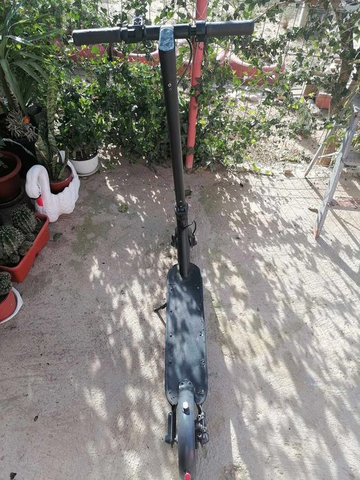 Vând trotinetă electrică!