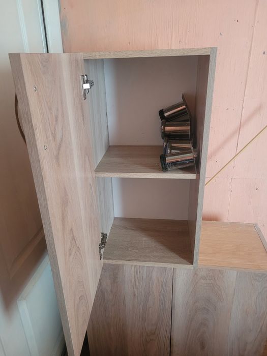 Кухонные шкафы,новые