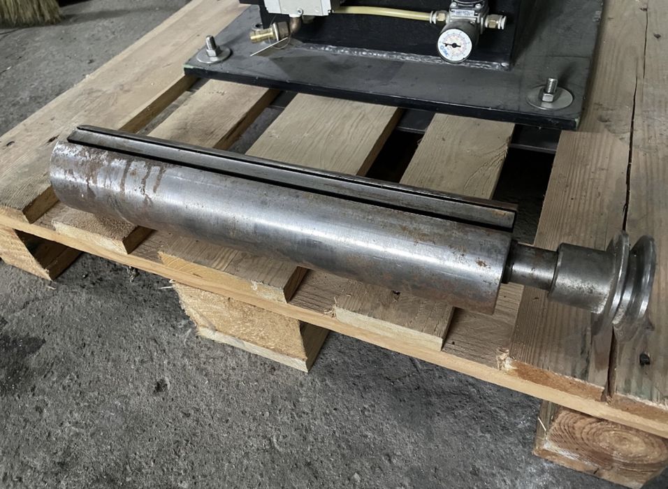 НОВ Вал за щрайхмус или рендосвачка - работна част 420 мм