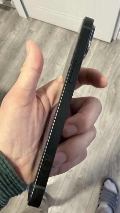 Iphone 13 green , impecabil