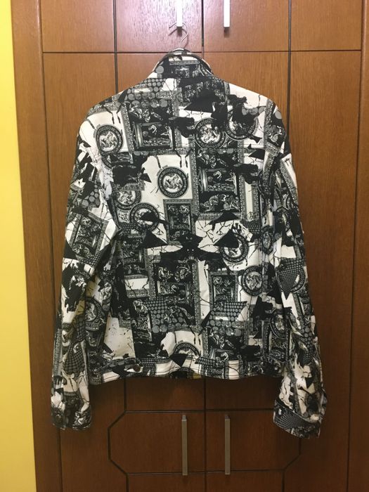 Versace яке ново