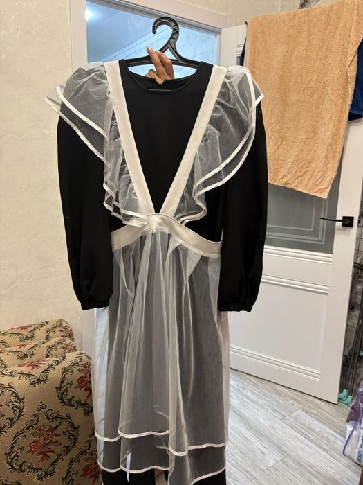 Школьный формы. И военные формы