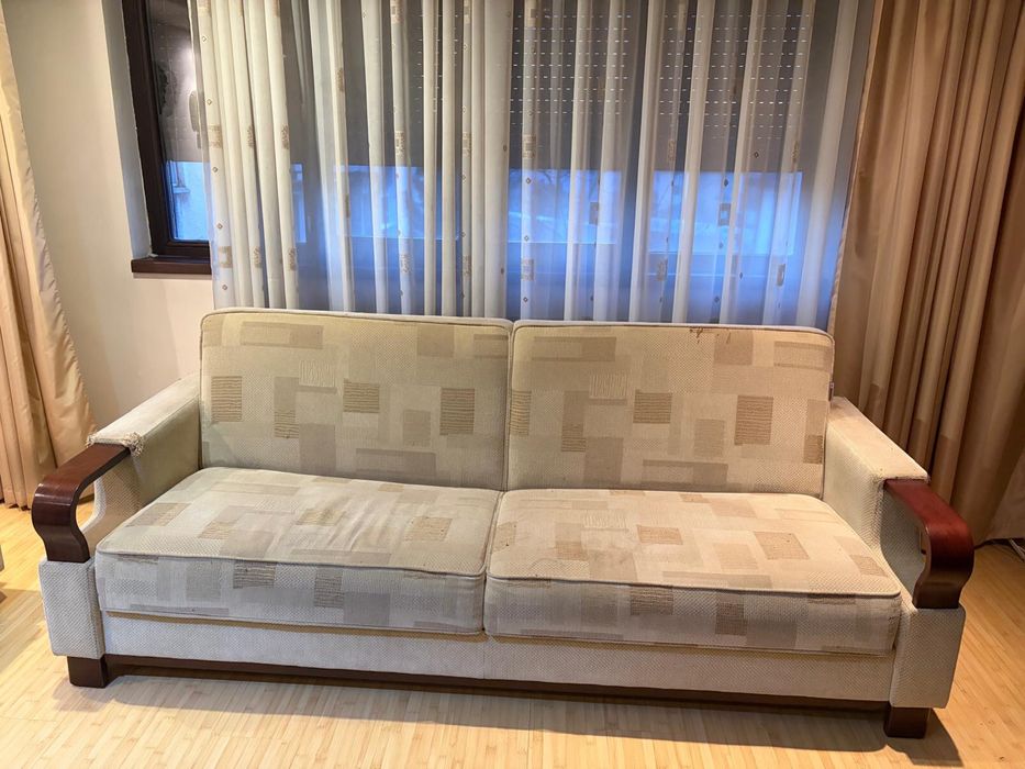 Set de canapea extensibila si 2 fotolii