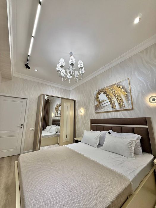 Продается 2х ком квартира в новостройке, ор-р: Заводская, 53м²