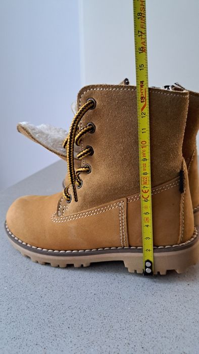 Ghete STUPS cu blana 25