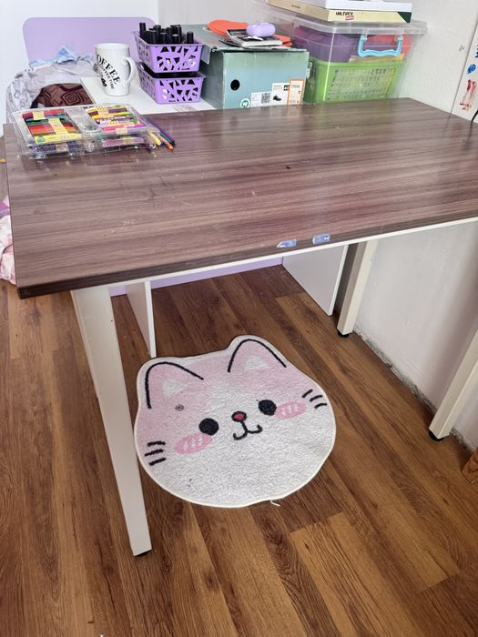 Продам стол недорого