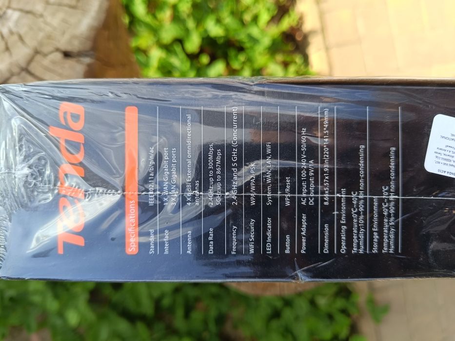 Router Wireless Gigabit TENDA AC10 AC1200, Dual-Band 300 + 867 Mbps, negru (nou, sigilat)