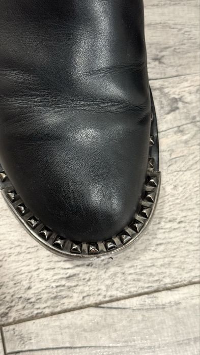 Продам зимние сапоги кожаные BASCONI