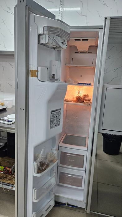 Продам холодтльник