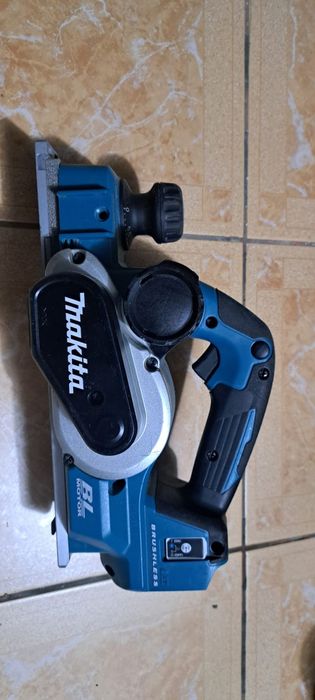 Rindea Makita dkp181 fara acumulator, folosit