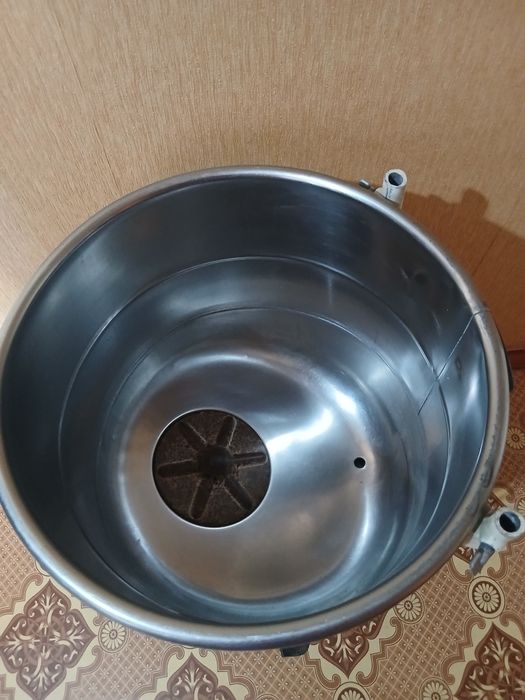 Продам стиральную машину