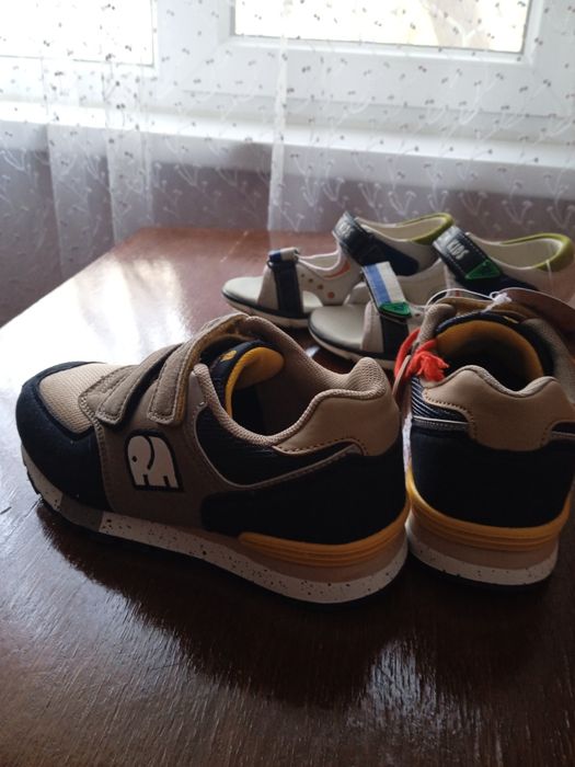 Детская обувь новая.
