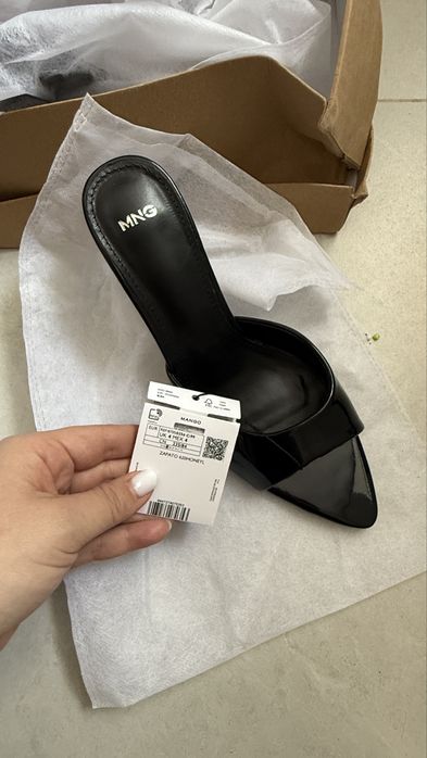 Новые босоножки 38