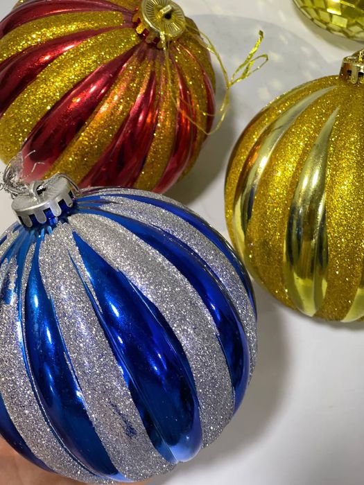 Ёлочная игрушка.