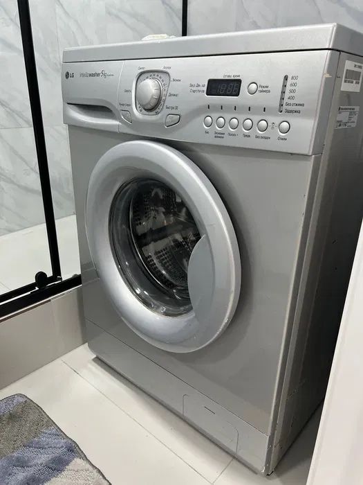 Продам стиральную машину