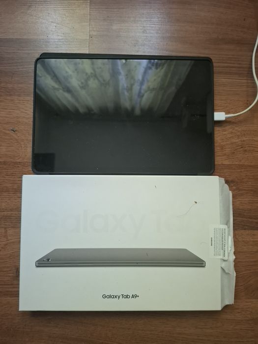 Samsung Galaxy Tab A9+ | 8GB RAM / 128GB | Husă stand & Cutie