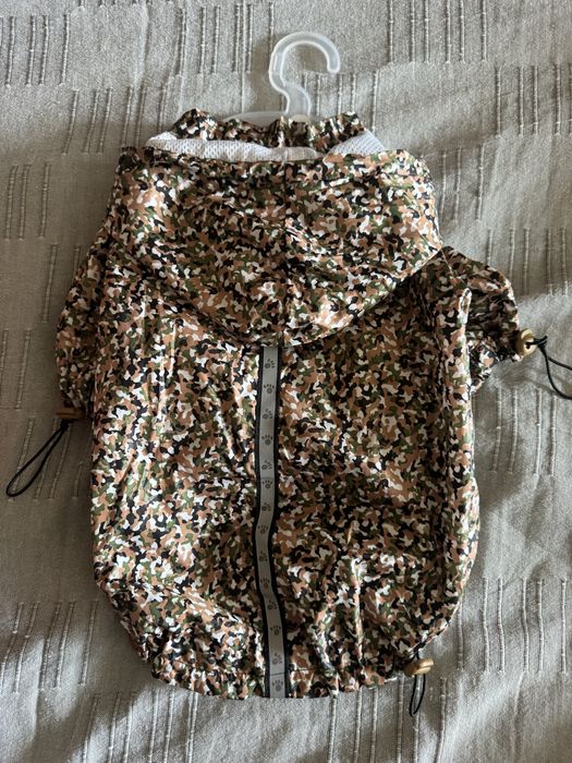 Дрешки за малко куче