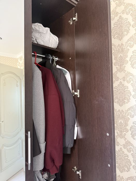 Продаю шкаф в отличном состоянии