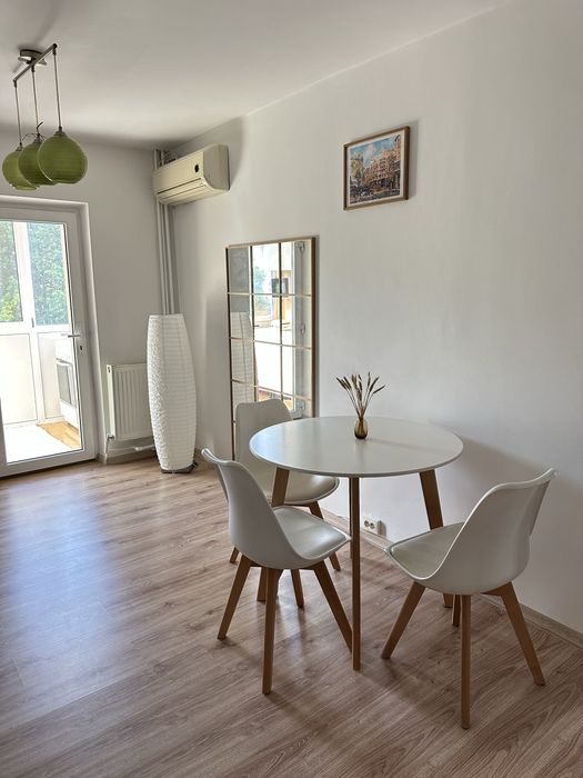 Inchiriere apartament 2 camere, 49 mp - Paltinis, Scoala 23