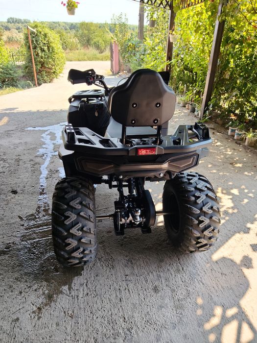 Vând sau schimb cu auto atv hamer 200e an fabricație 2026