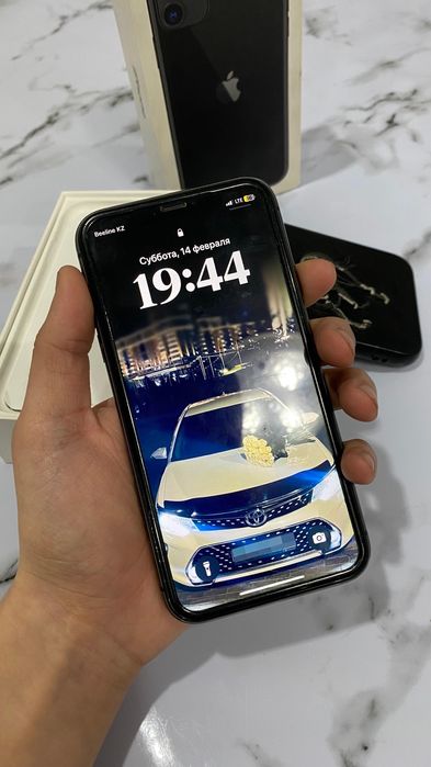 Продам iphone 11 продам или оьмен
