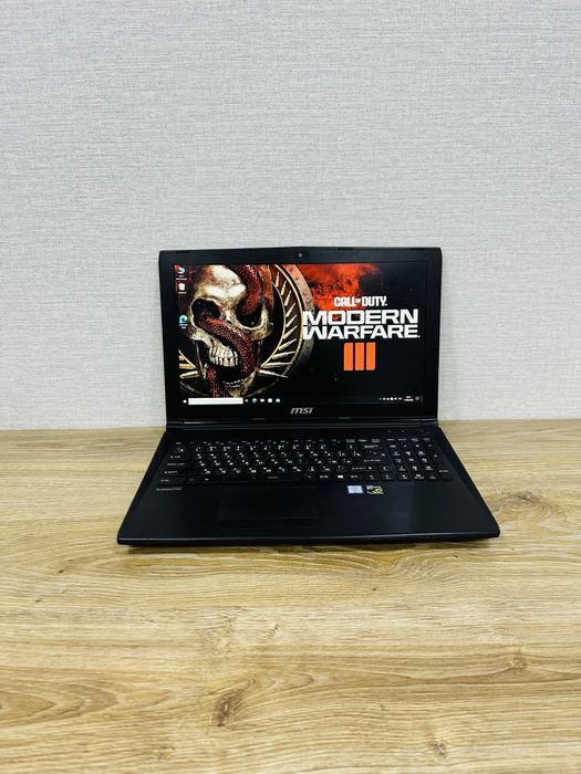 MSI Core i7-8 Ядерный Мощный, Игровой ноутбук для Игр и Программ