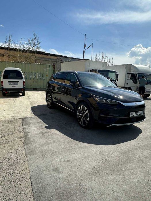 Продаётся автомобиль BYD Tang