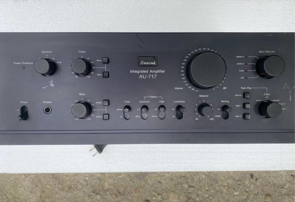 Sansui AU-717 Sansui