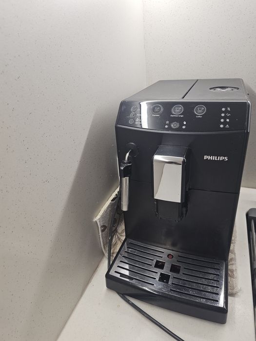 Кофемашинка Philips б/у