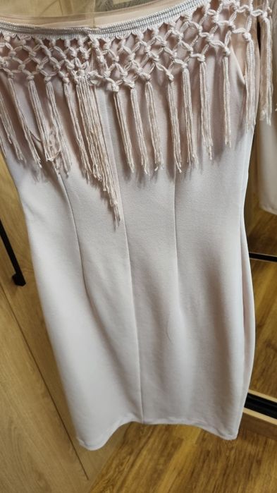 Розова рокля с ресни р-р хс