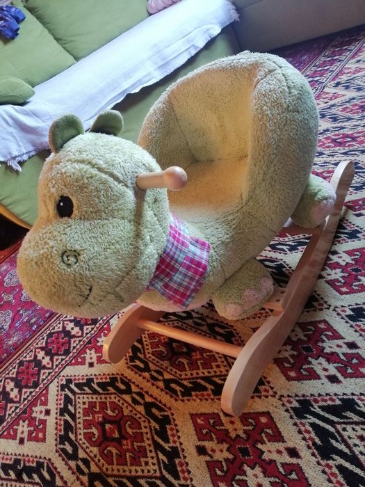 Люлеещо динозавърче за бебе и малко дете