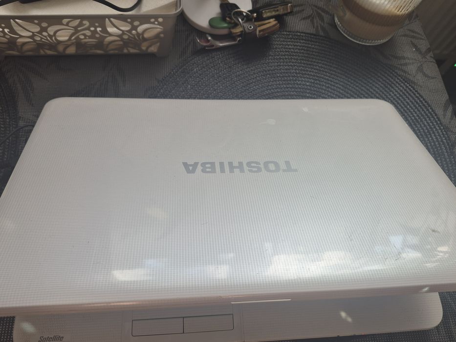 Laptop i5 toshiba