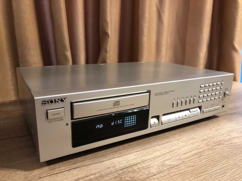 Sony CDP-461, cd player hight density linear converter optical digital