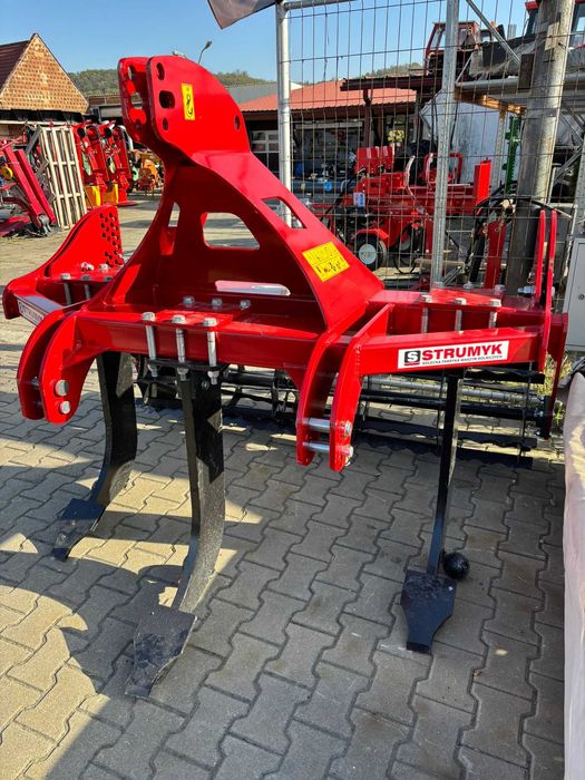 Scarificator 3 gheare cu tavalug Strumyk