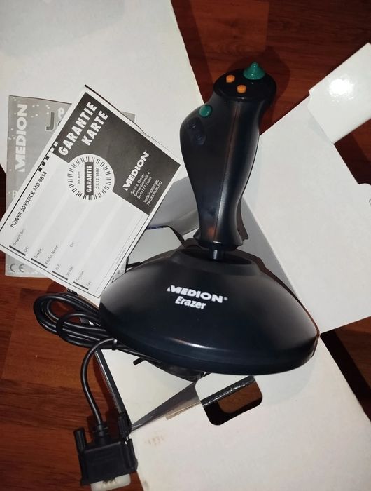 Joystik pentru PC vechi