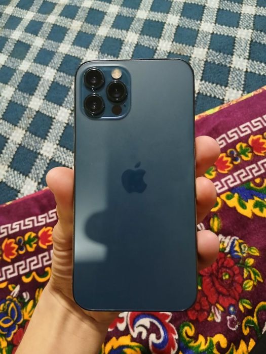 Iphone 12 pro Sotiladi!