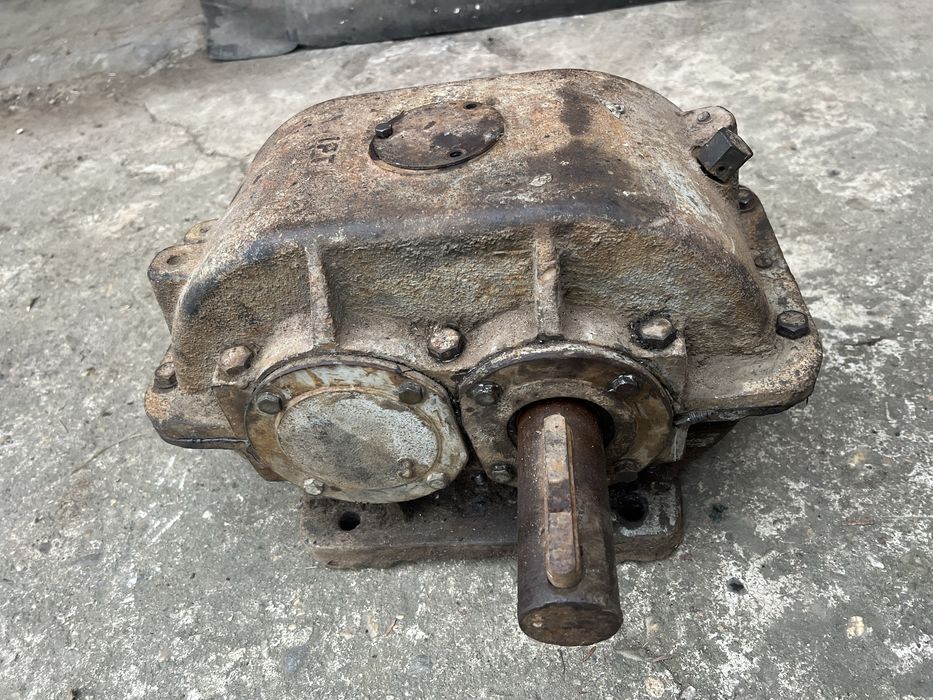 Vand reductor cu roti dintate