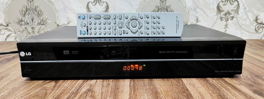VCR/DVD Recorder LG Видеомагнитафон