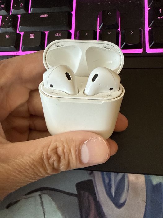 Airpods 2 поколение