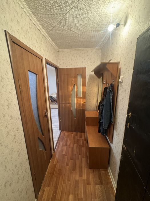 Сдам 2 ух комнатную квартиру
