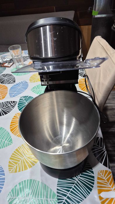 Планетарен миксер Voltz